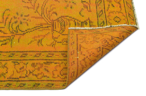Load image 1 in gallery view. Headaus - Vintage Medallion Rug - 5'6 X 8'8
