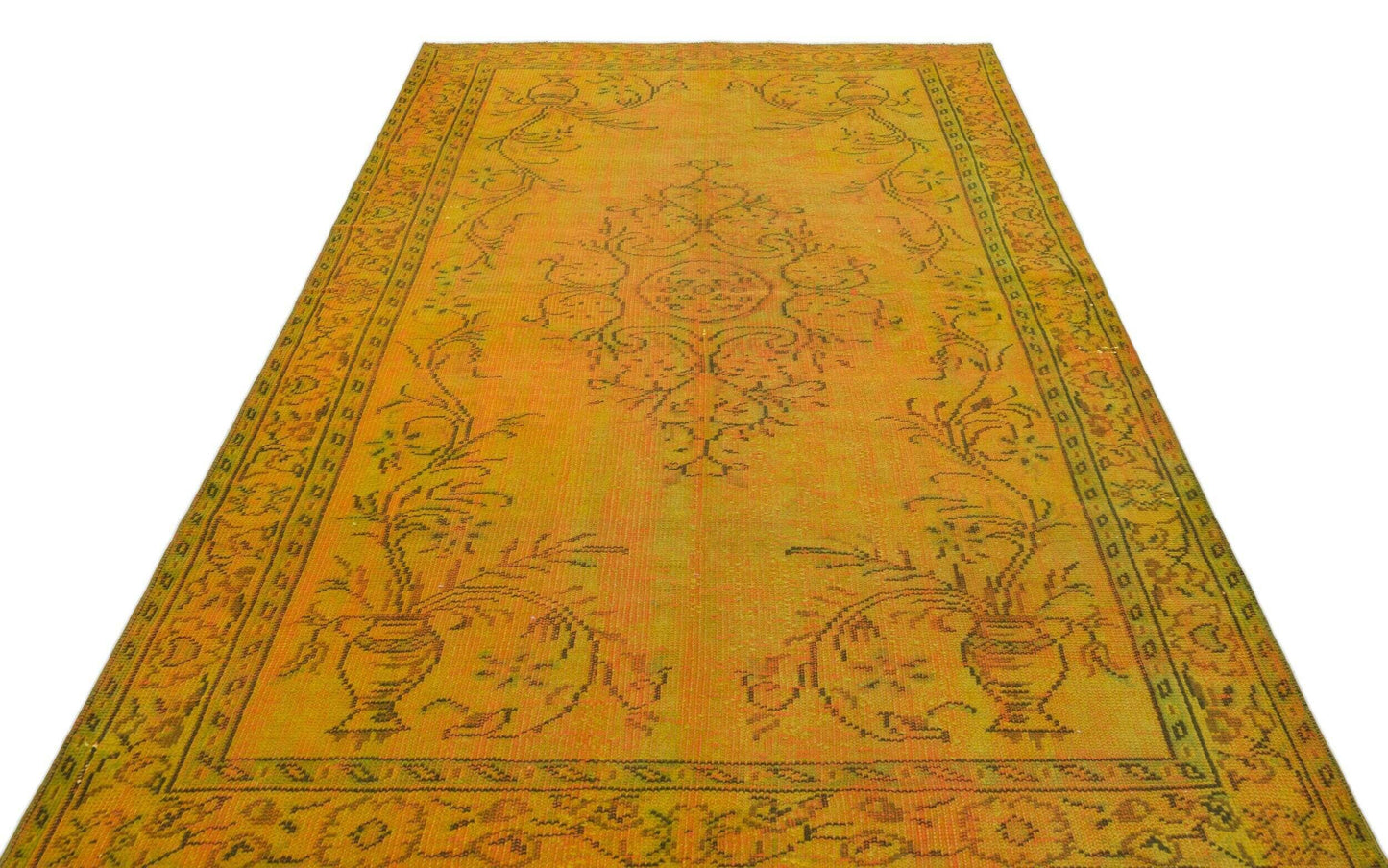 Headaus - Vintage Medallion Rug - 5'6 X 8'8