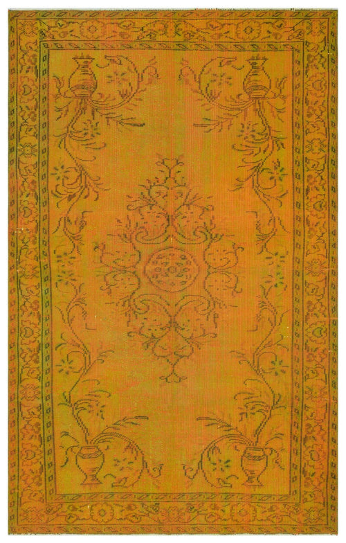 Load image 1 in gallery view. Headaus - Vintage Medallion Rug - 5'6 X 8'8