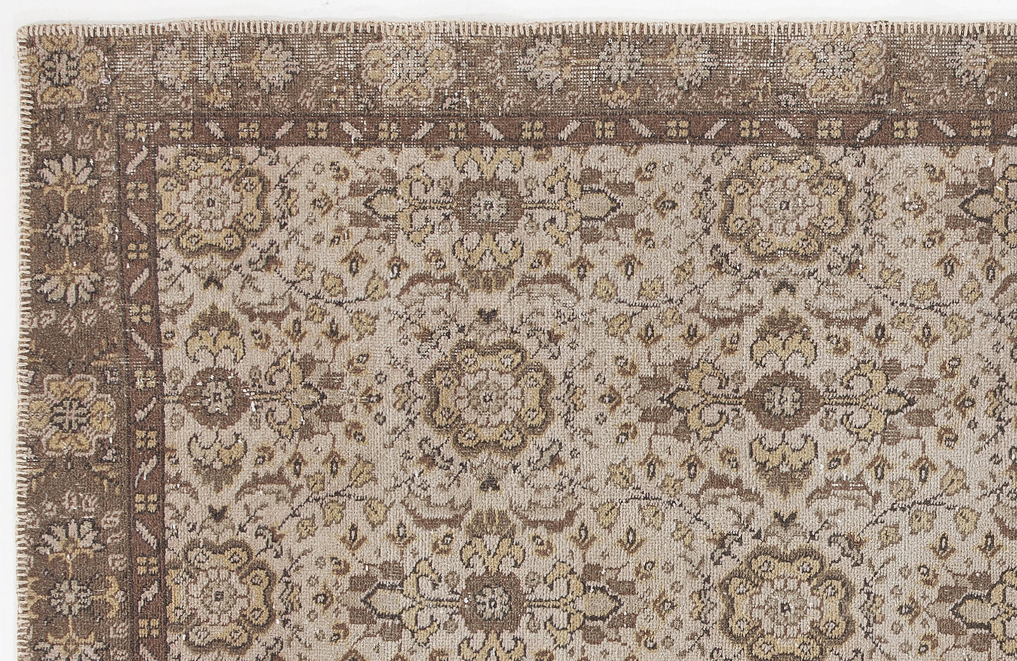 Cladeva - Vintage Floral Rug - 5'4 X 9'3