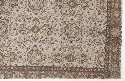 Load image 1 in gallery view. Cladeva - Vintage Floral Rug - 5'4 X 9'3