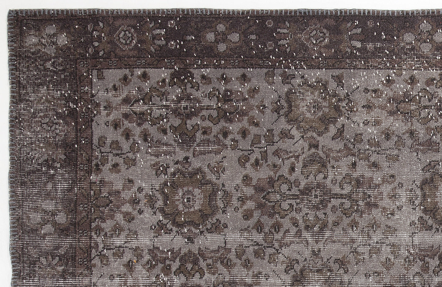 Trepios - Vintage Floral Rug - 5'6 X 9'10