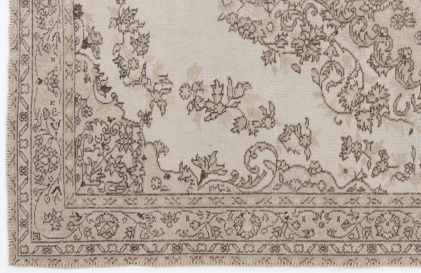 Gleta - Vintage Medallion Rug - 5'8 X 9'2