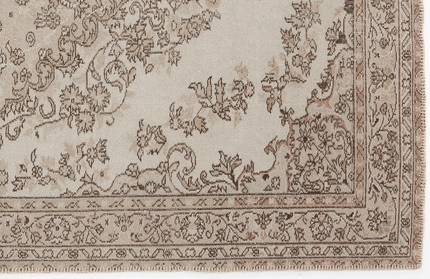 Gleta - Vintage Medallion Rug - 5'8 X 9'2