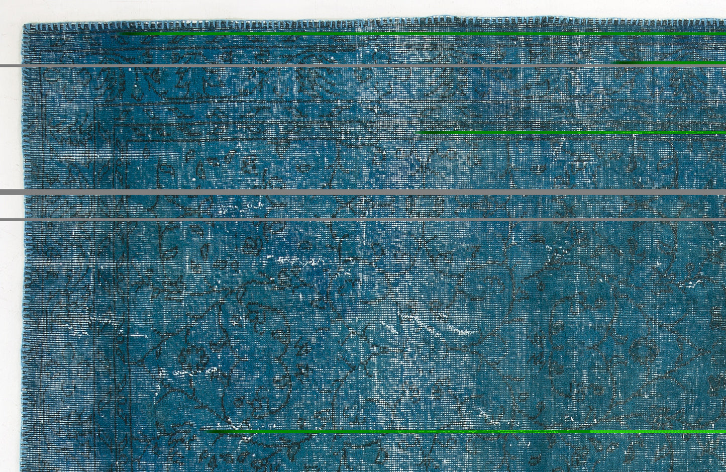 Shumira - Vintage Distressed Rug - 6'5 X 9'7