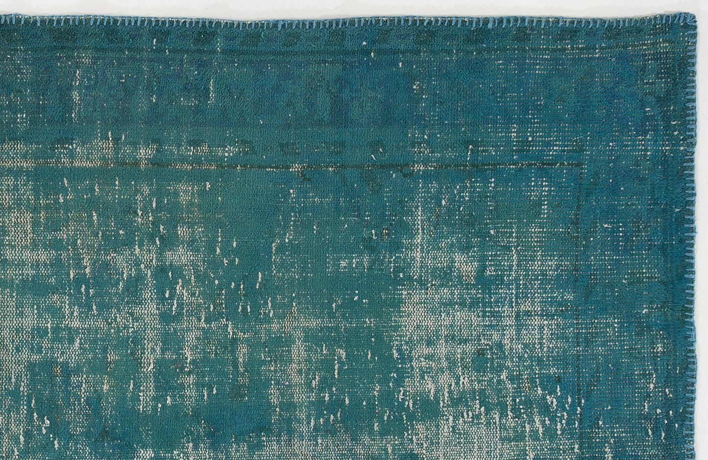 Treroen - Vintage Distressed Rug - 5'0 X 8'8