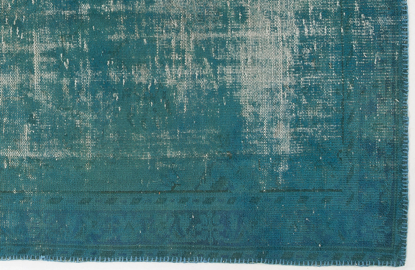 Treroen - Vintage Distressed Rug - 5'0 X 8'8