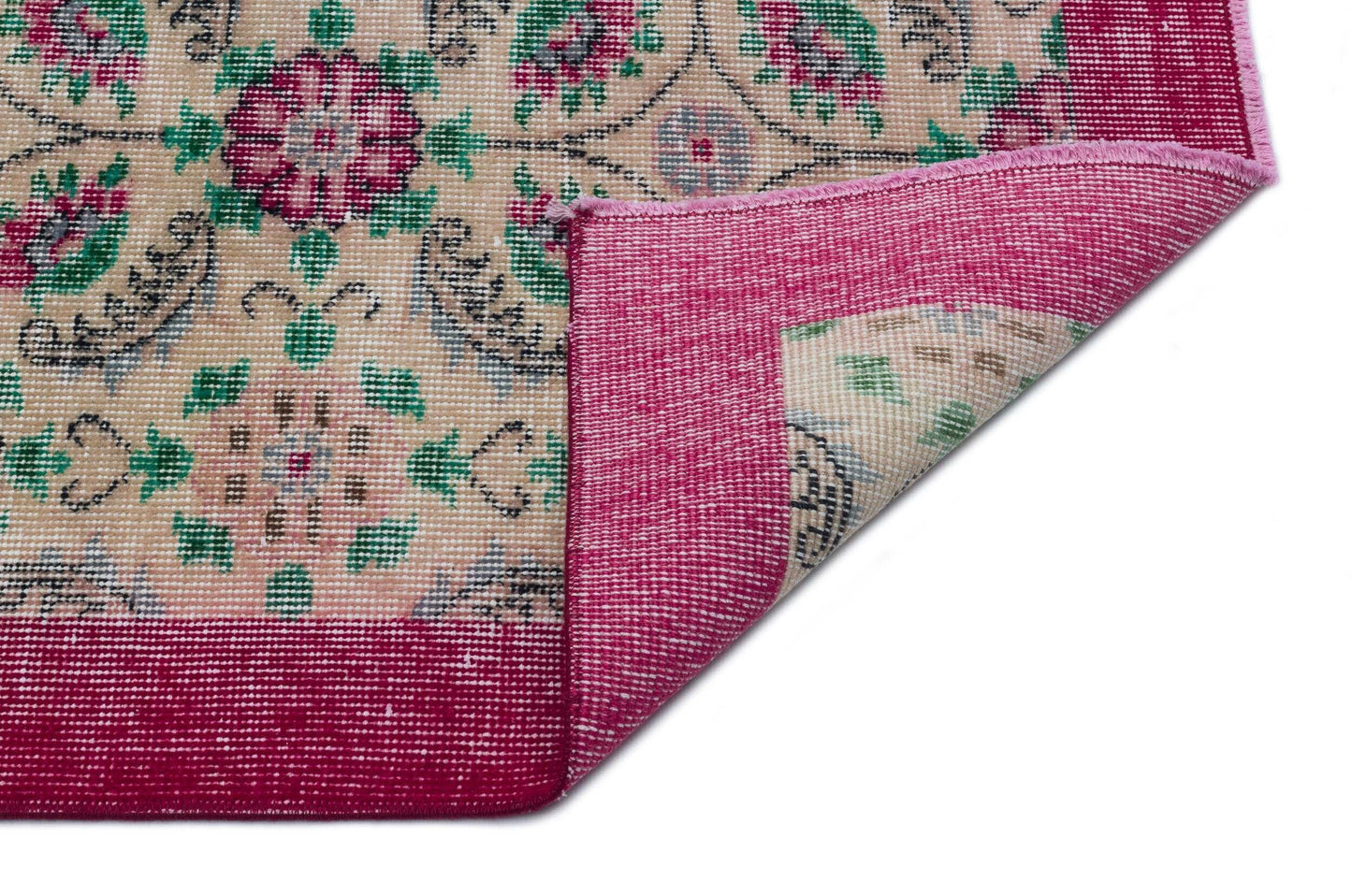 Tritias - Vintage Floral Rug - 5'7 X 9'5