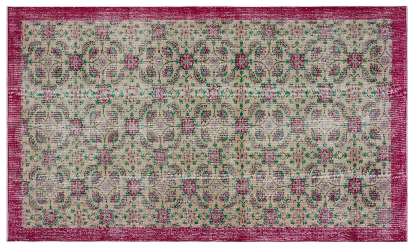 Tritias - Vintage Floral Rug - 5'7 X 9'5