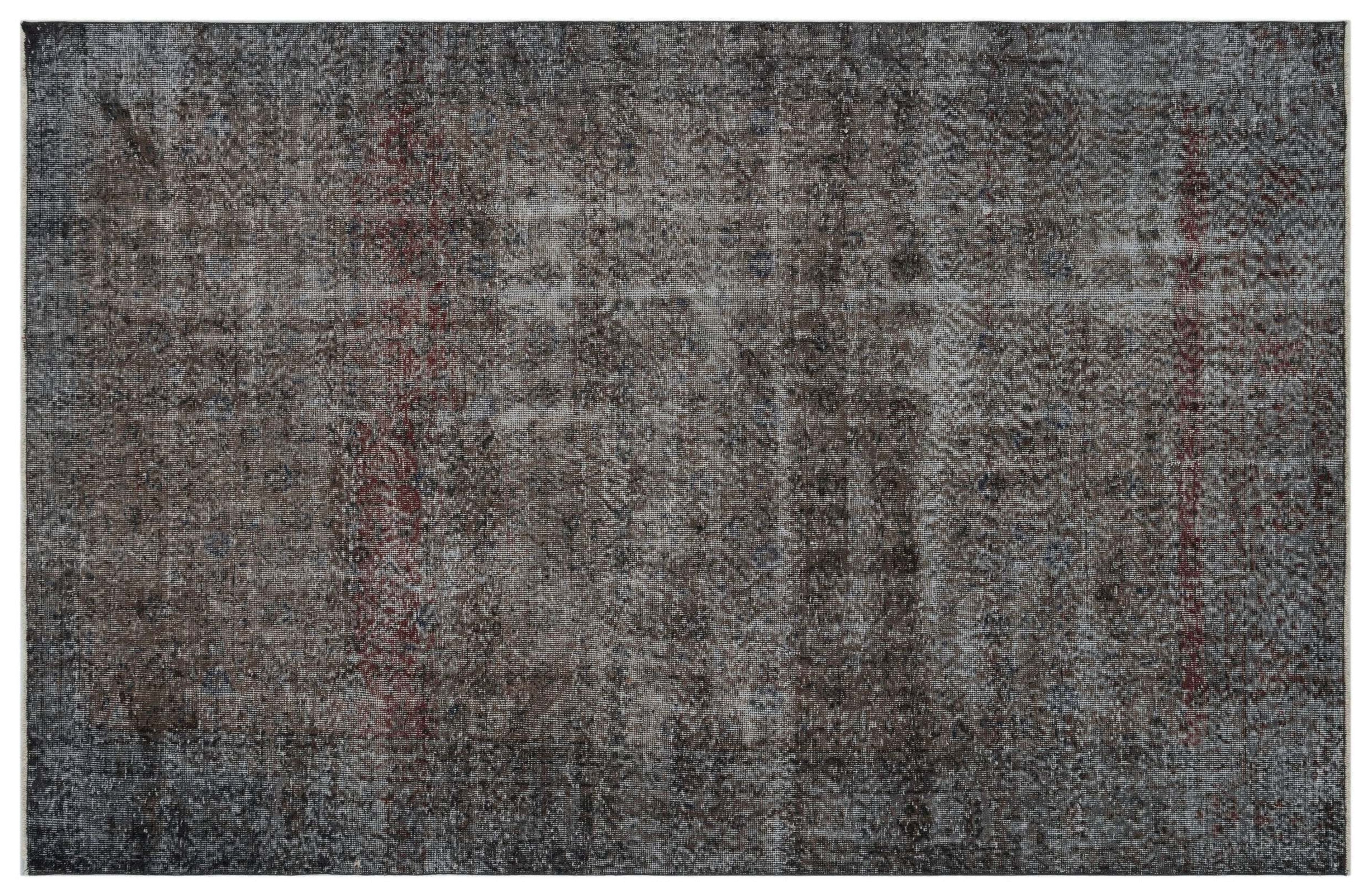 Tavuane - Vintage Distressed Rug - 6'1 X 9'5