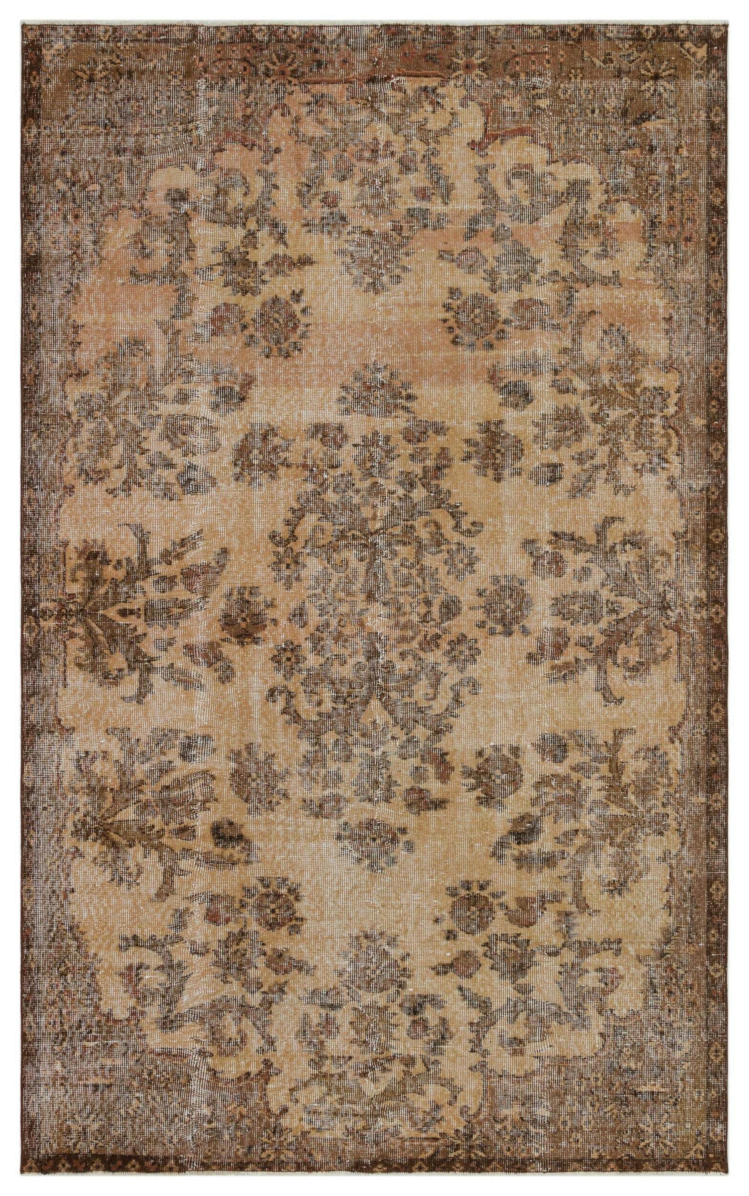 Neumida - Vintage Medallion Rug - 5'3 X 8'8