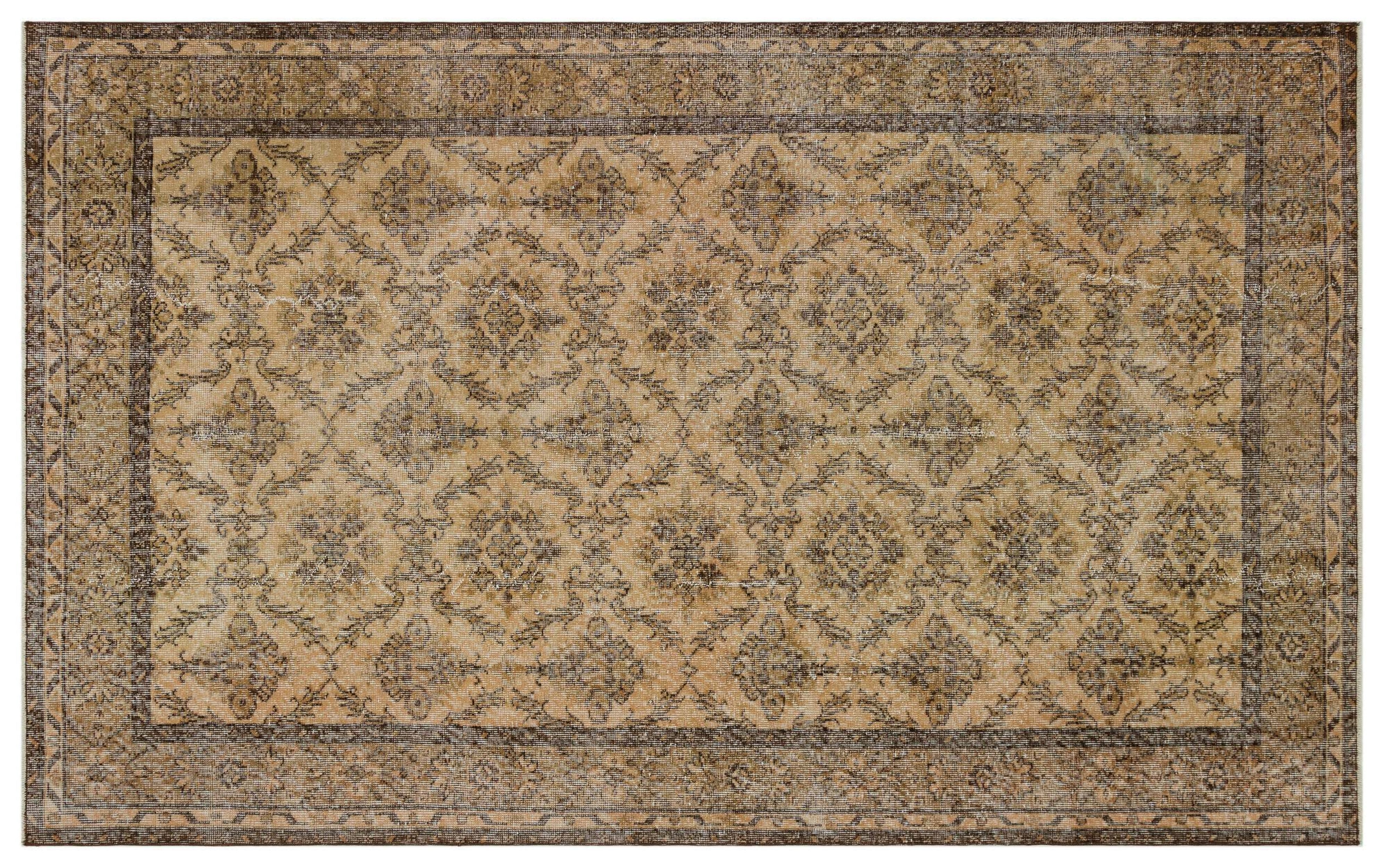 Druzia - Vintage Floral Rug - 5'9 X 9'5