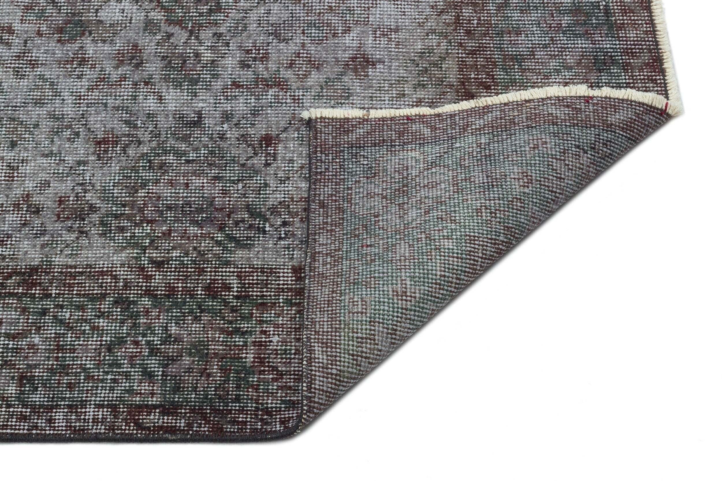 Mebien - Vintage Distressed Rug - 5'9 X 9'1