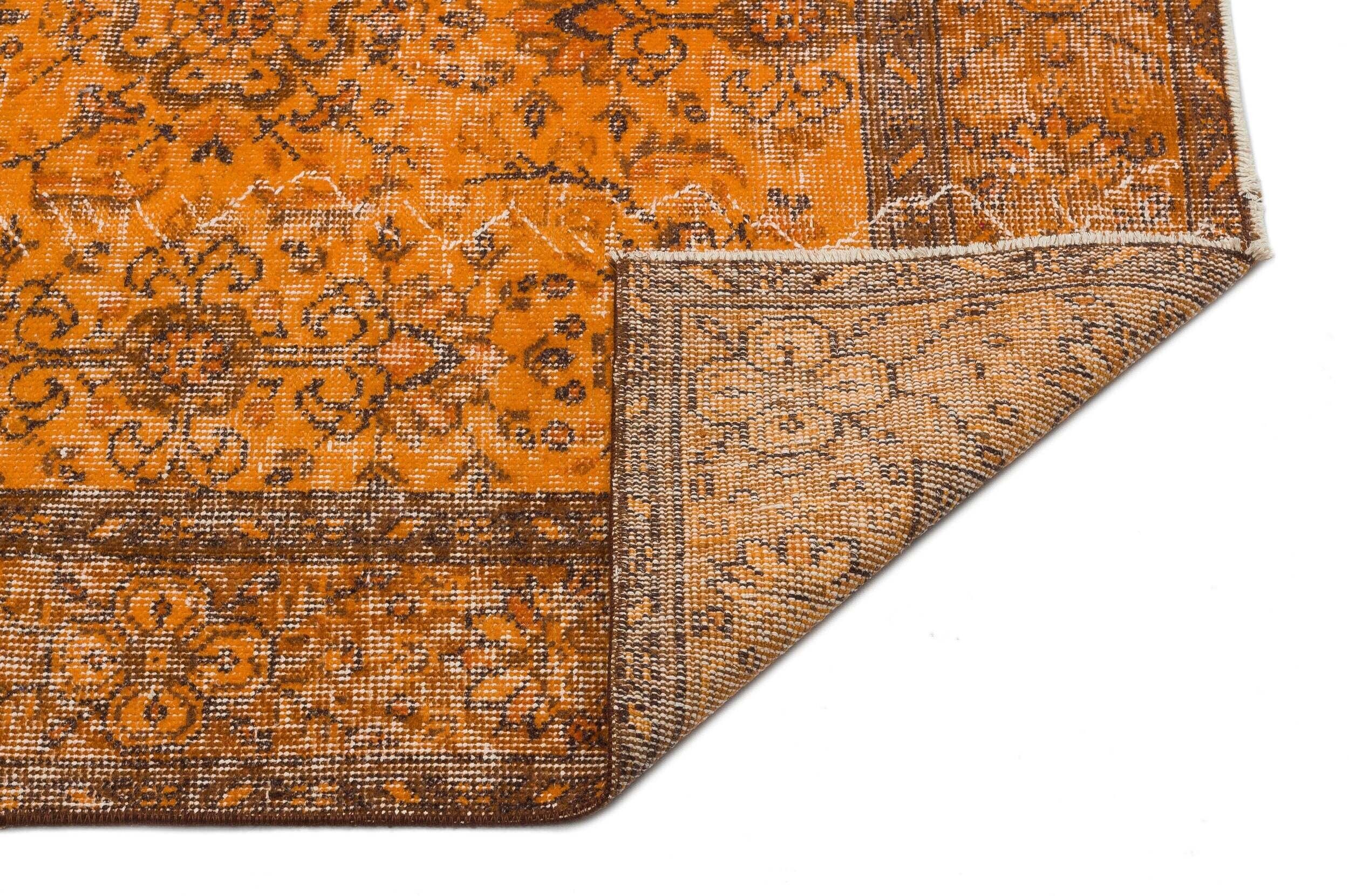 Sivata - Vintage Floral Rug - 5'5 X 9'6