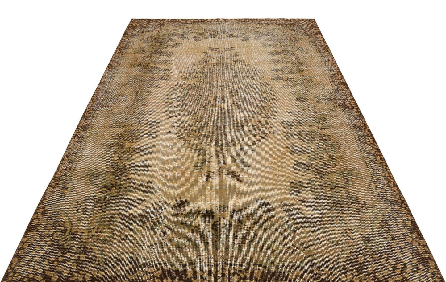 Beleon - Vintage Medallion Rug - 5'8 X 8'6