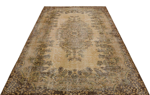 Load image 1 in gallery view. Beleon - Vintage Medallion Rug - 5'8 X 8'6