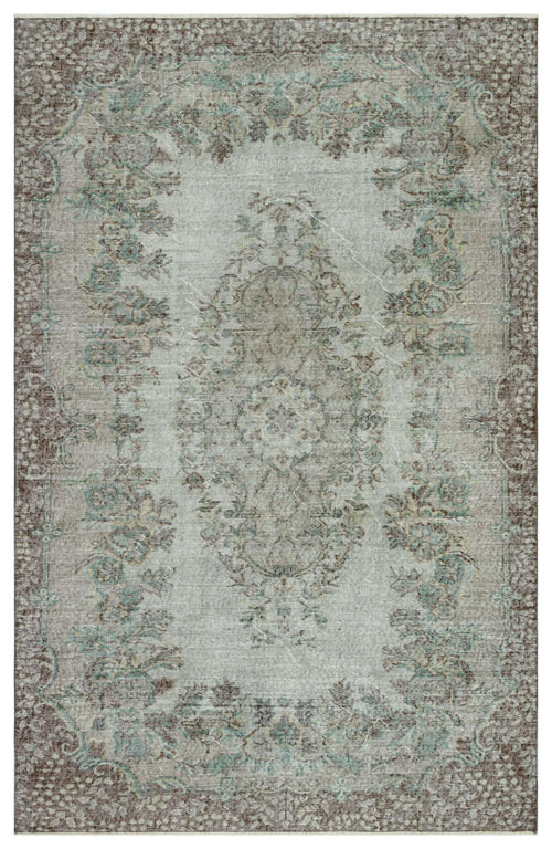Load image 1 in gallery view. Rageen - Vintage Medallion Rug - 5'9 X 8'10