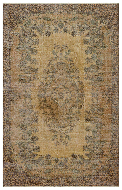 Load image 1 in gallery view. Vainina - Vintage Medallion Rug - 5'9 X 9'1