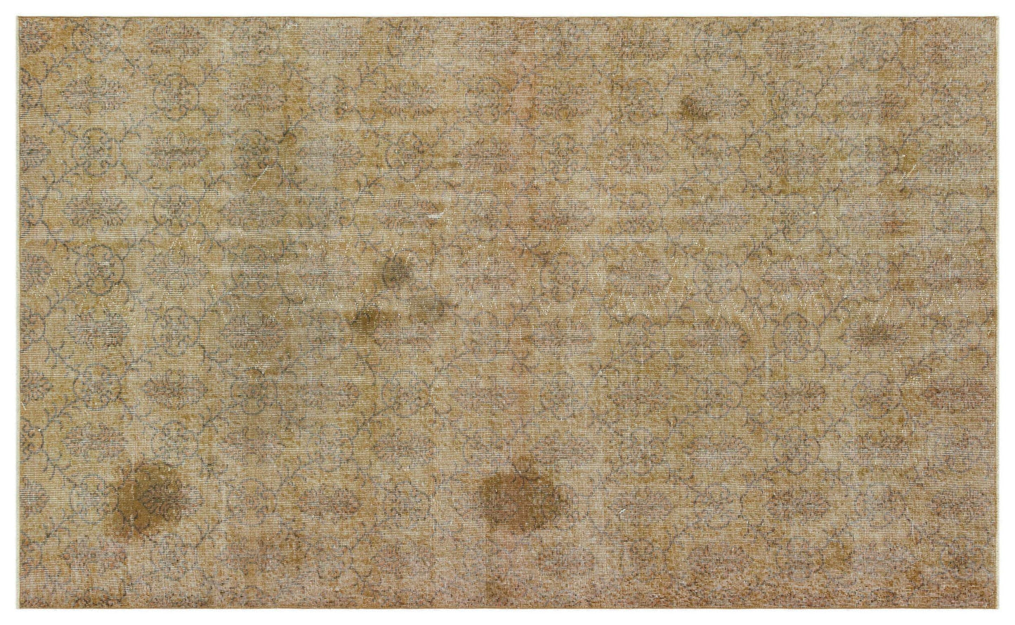 Vezona - Vintage Distressed Rug - 5'8 X 9'2