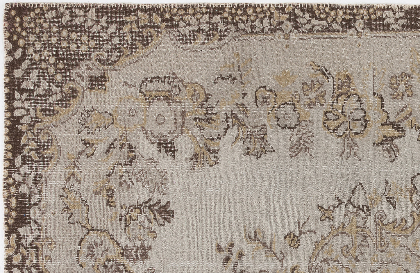 Flaunosa - Vintage Medallion Rug - 6'1 X 9'8