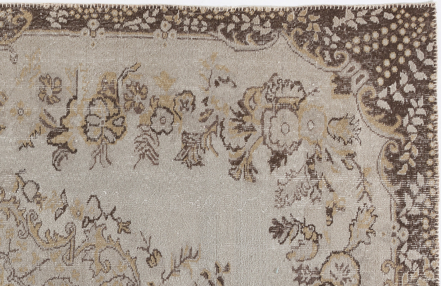 Flaunosa - Vintage Medallion Rug - 6'1 X 9'8