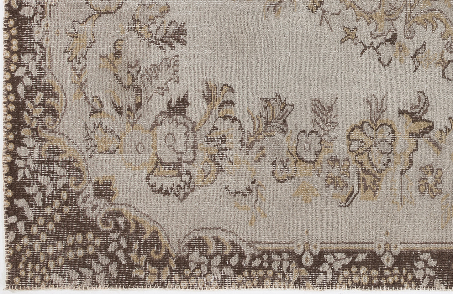 Flaunosa - Vintage Medallion Rug - 6'1 X 9'8