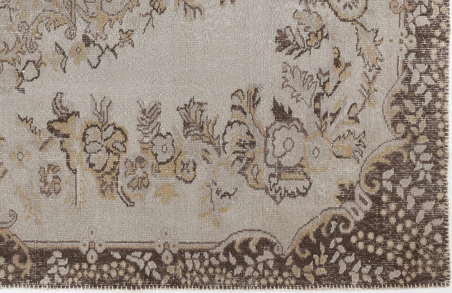 Flaunosa - Vintage Medallion Rug - 6'1 X 9'8