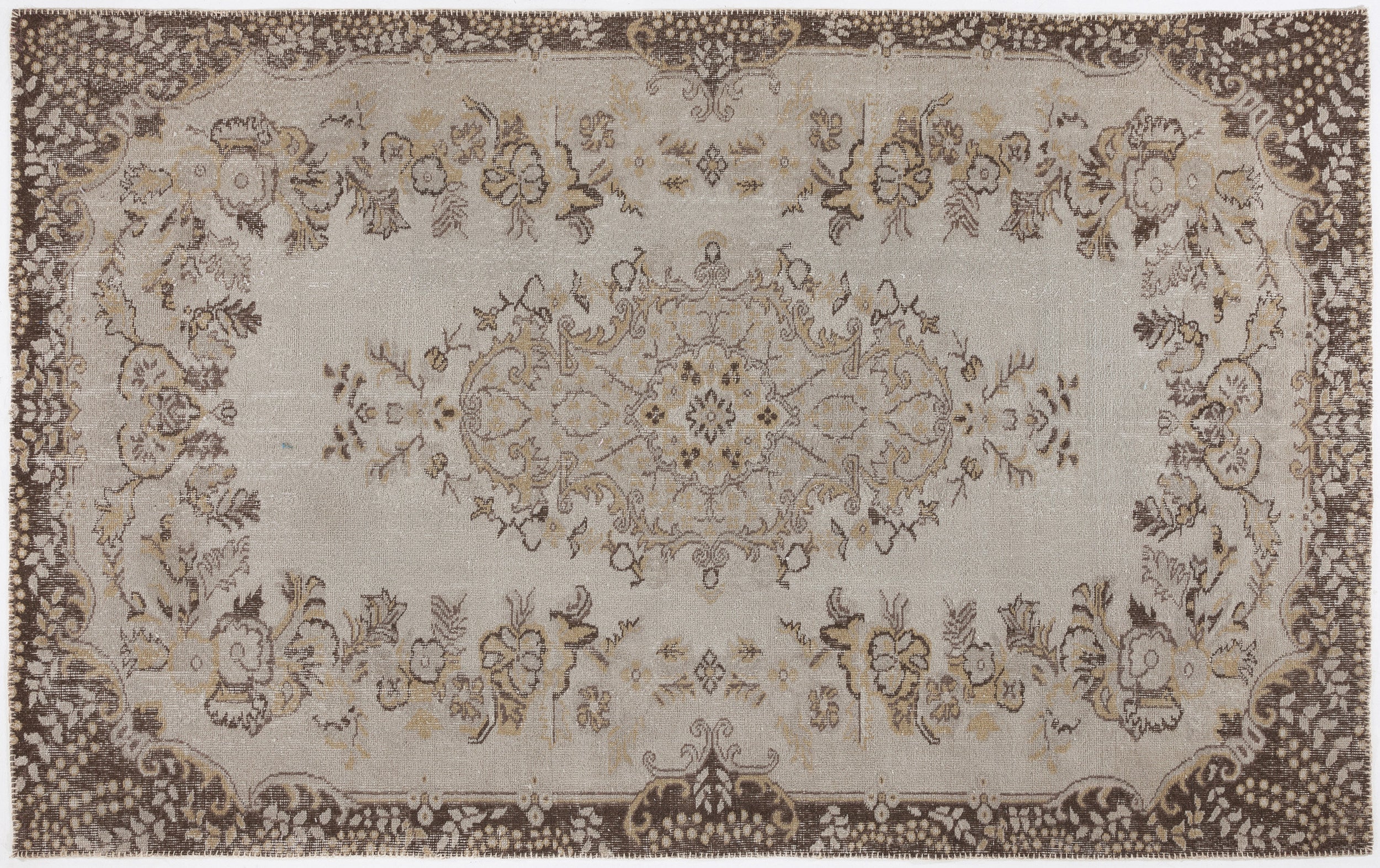Flaunosa - Vintage Medallion Rug - 6'1 X 9'8