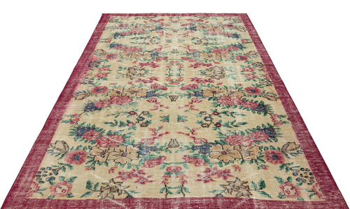 Load image 1 in gallery view. Frageex - Vintage Floral Rug - 6'0 X 9'1