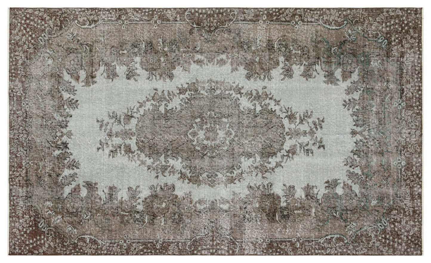 Gekua - Vintage Medallion Rug - 5'1 X 8'4