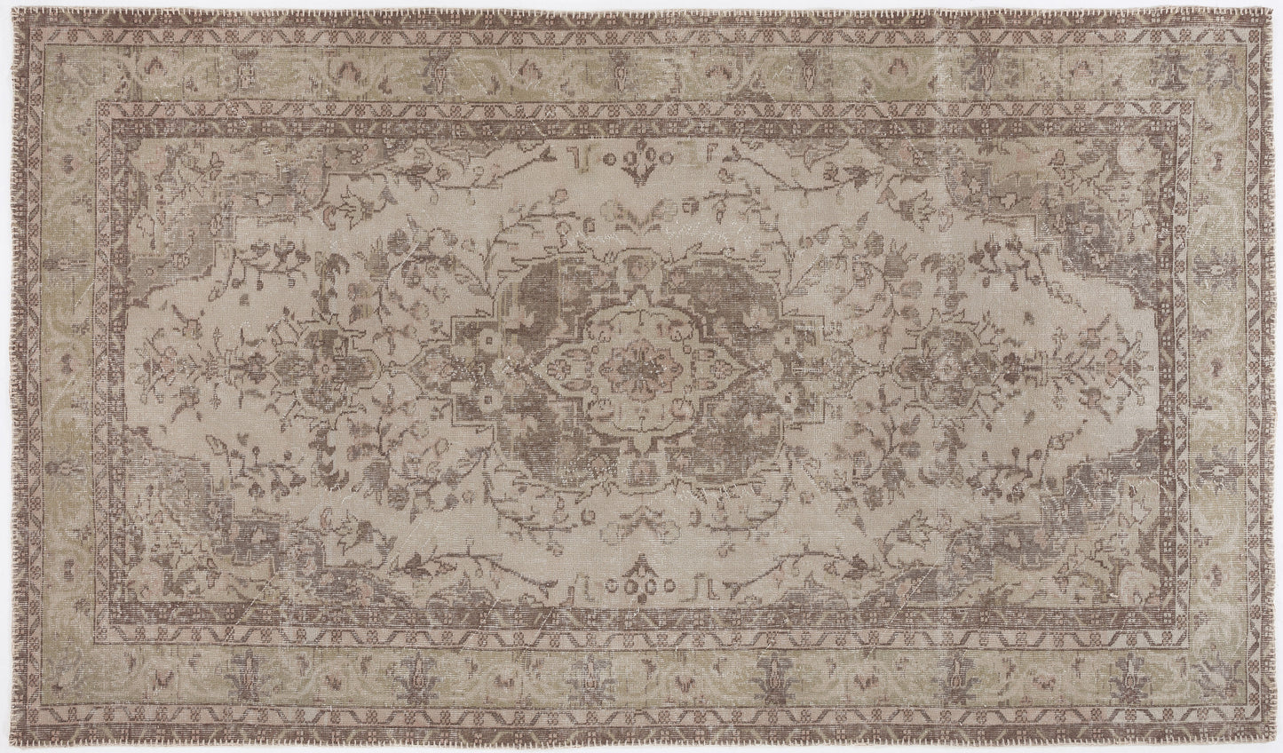 Vetena - Vintage Medallion Rug - 5'6 X 9'6