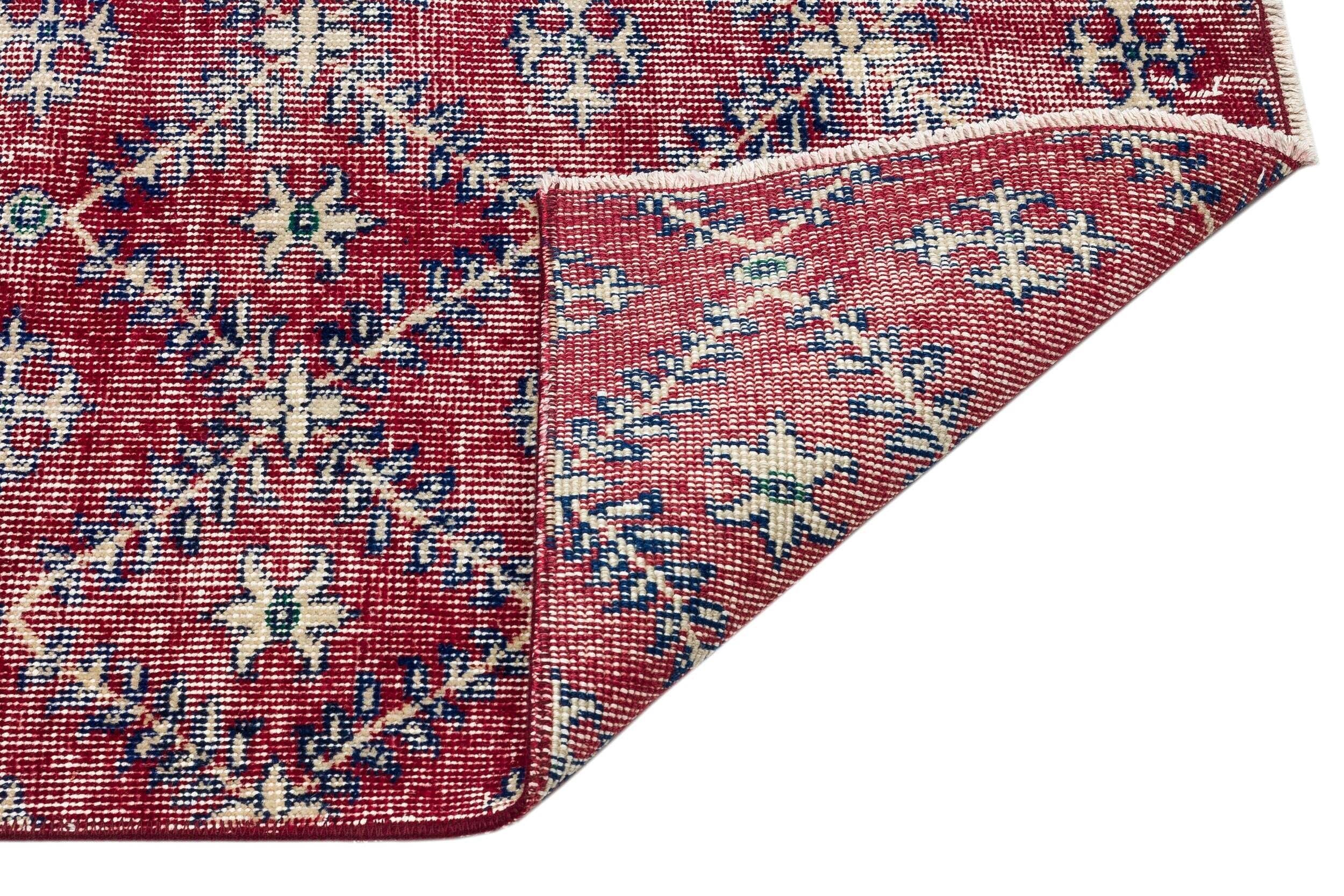 Blaan - Vintage Floral Rug - 4'11 X 8'9