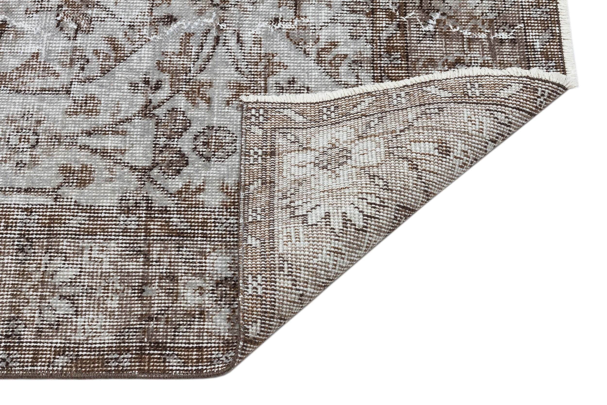 Trokion - Vintage Floral Rug - 4'8 X 8'1
