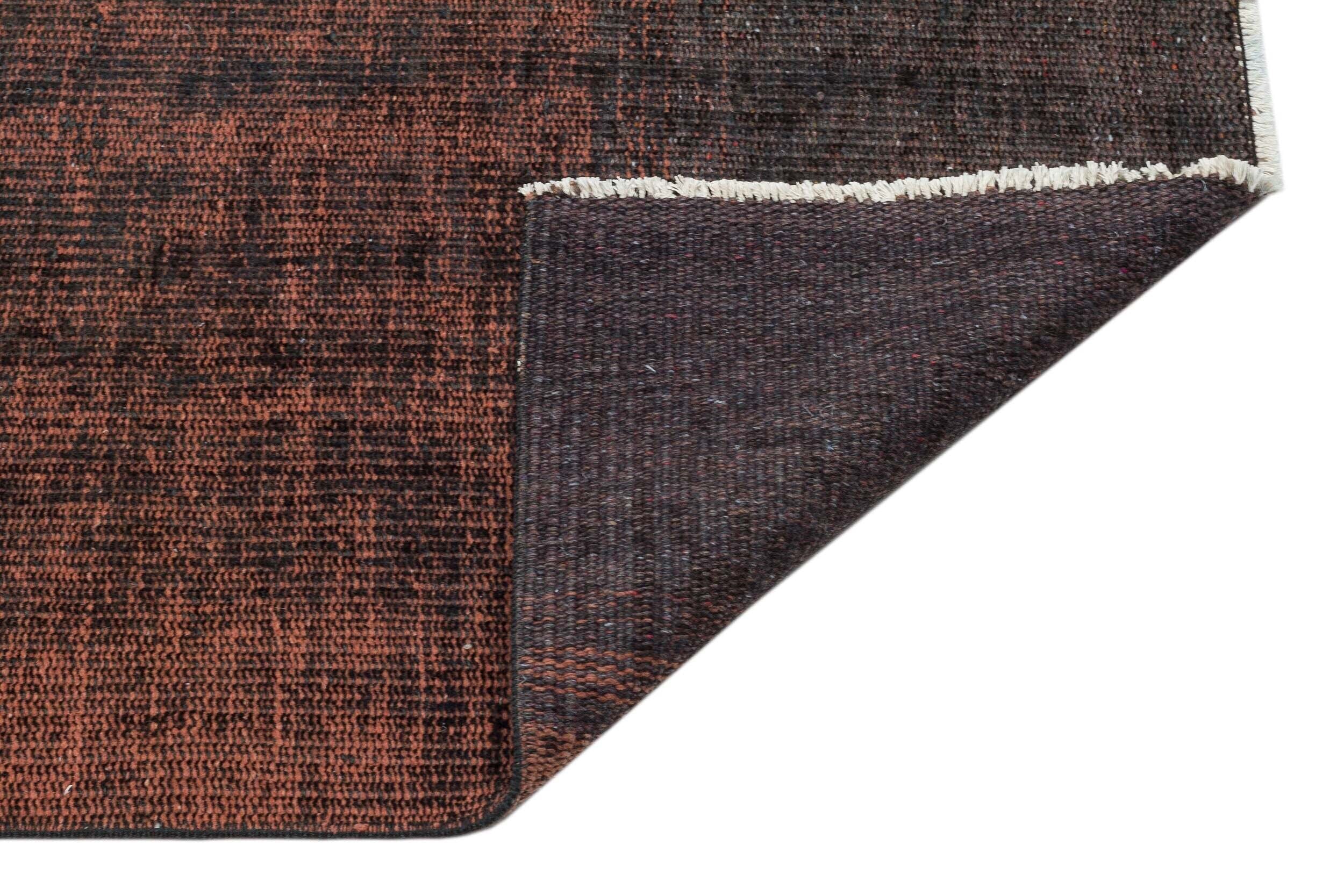 Ratayn - Vintage Distressed Rug - 5'7 X 8'9