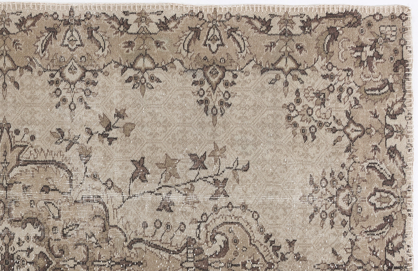 Maigeis - Vintage Medallion Rug - 5'9 X 8'10