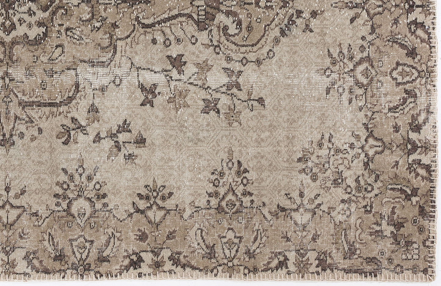 Maigeis - Vintage Medallion Rug - 5'9 X 8'10