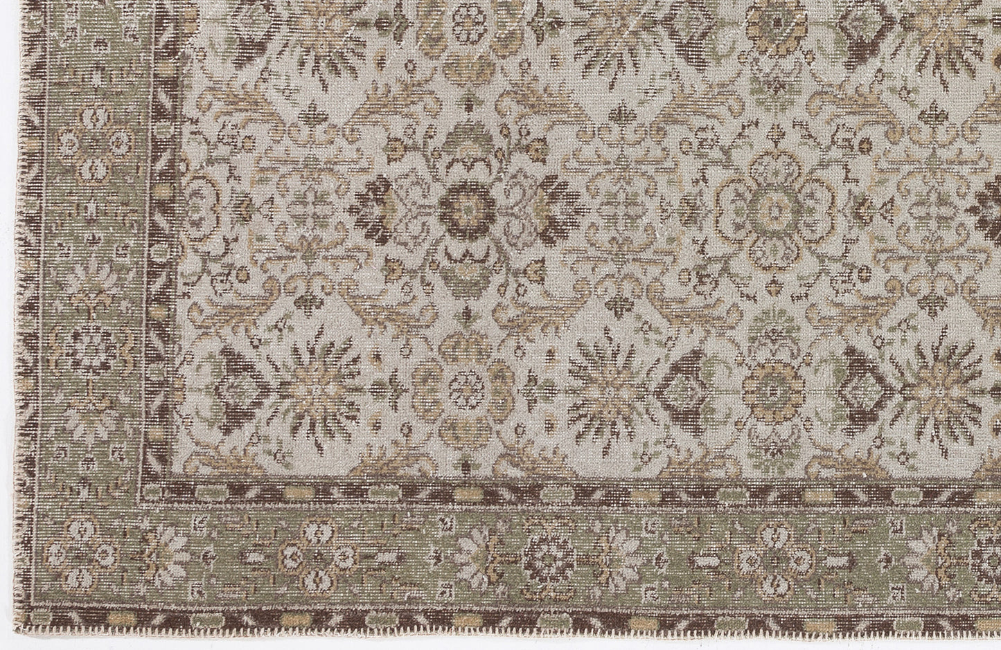 Druva - Vintage Floral Rug - 5'9 X 9'9
