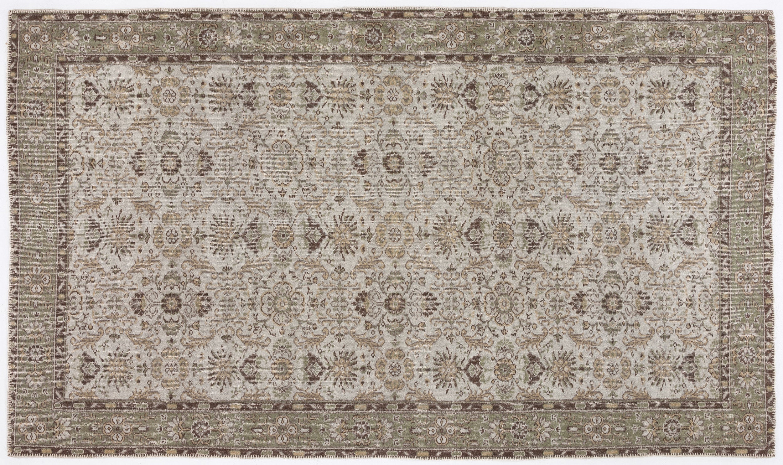 Druva - Vintage Floral Rug - 5'9 X 9'9