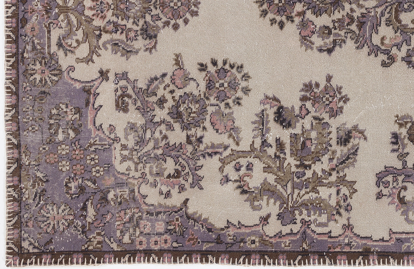 Dobala - Vintage Medallion Rug - 5'7 X 9'6