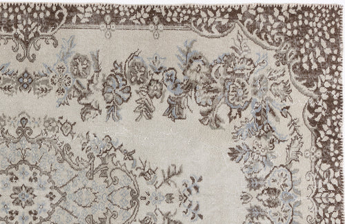 Load image 1 in gallery view. Glepiex - Vintage Medallion Rug - 5'8 X 9'4