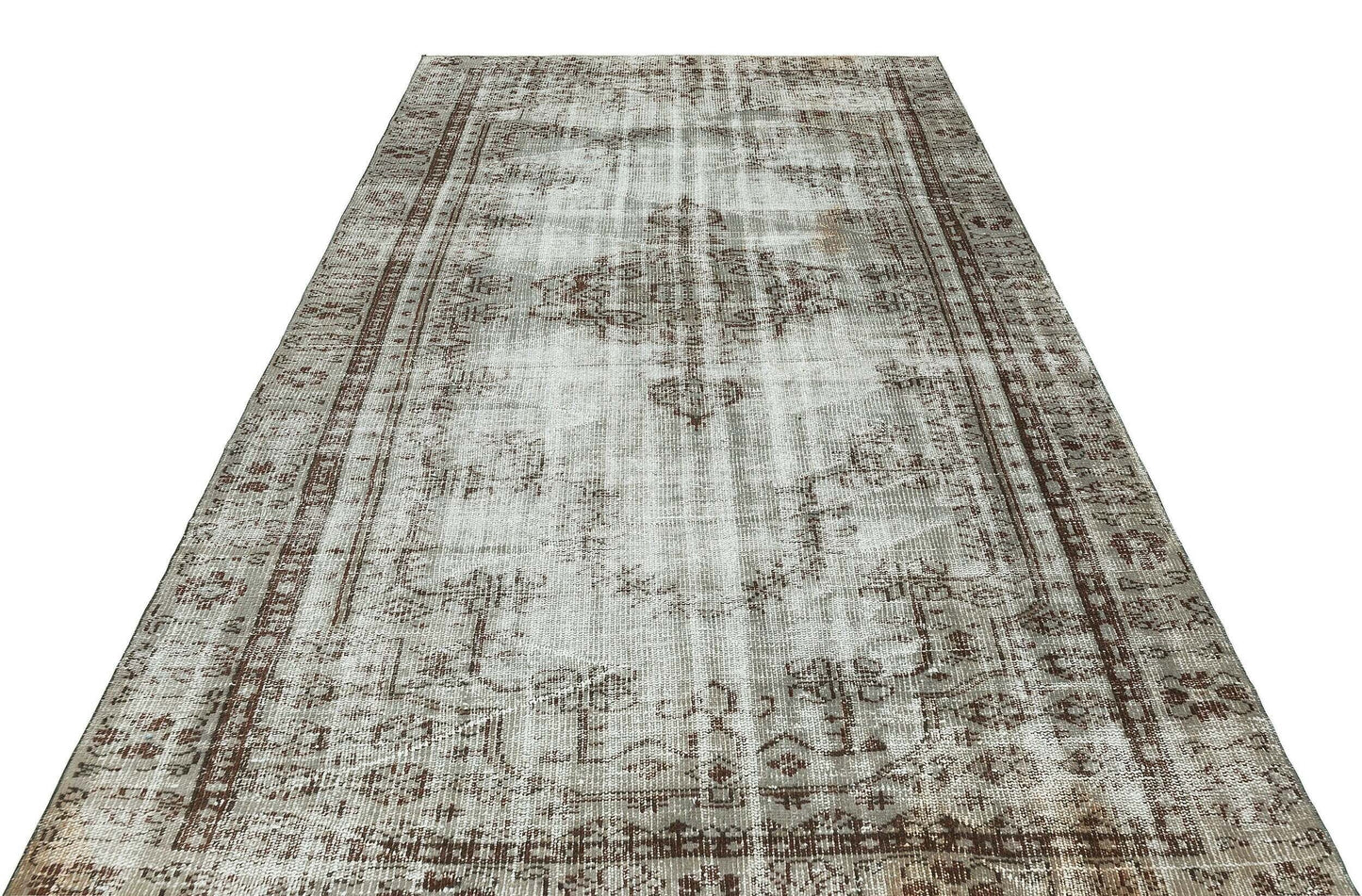 Miapusa - Vintage Distressed Rug - 5'7 X 8'10