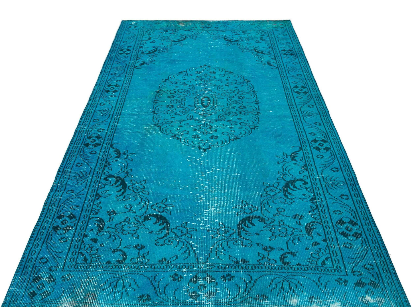 Thaas - Vintage Distressed Rug - 5'0 X 8'11
