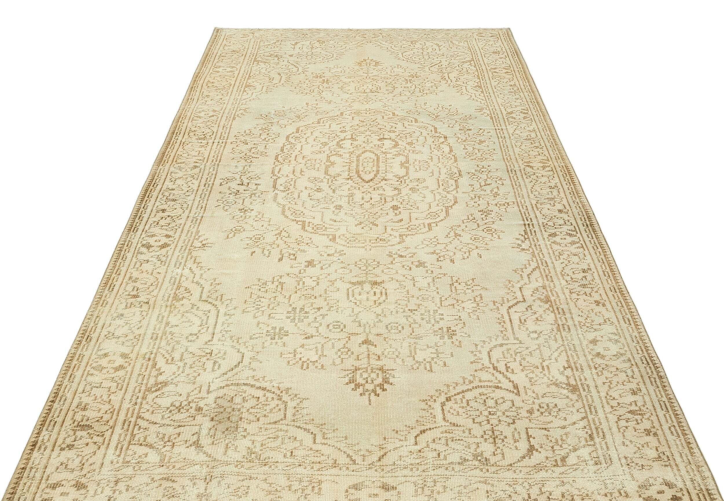 Gebesa - Vintage Distressed Rug - 5'7 X 9'8