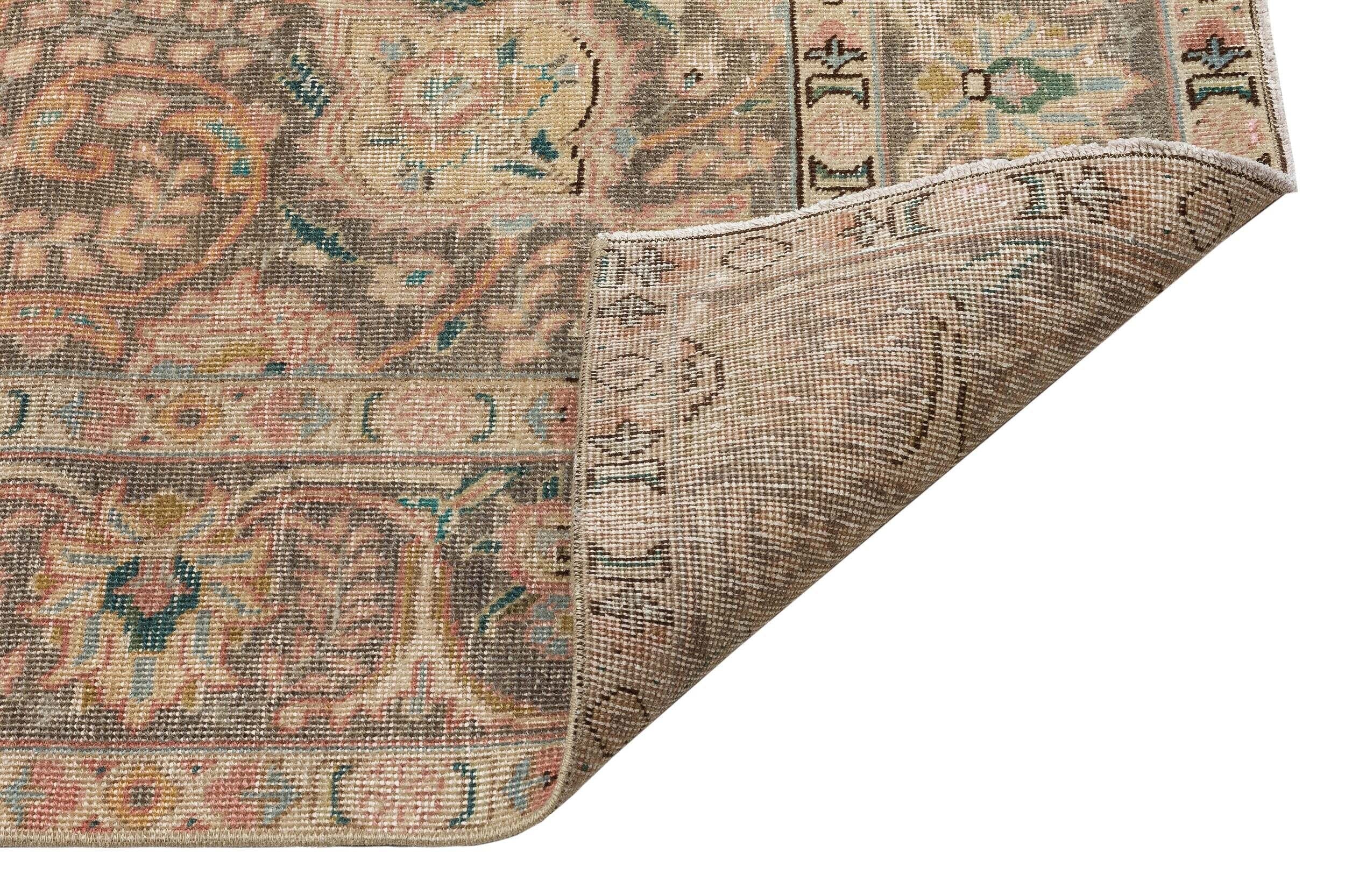 Huvela - Vintage Medallion Rug - 6'2 X 9'5