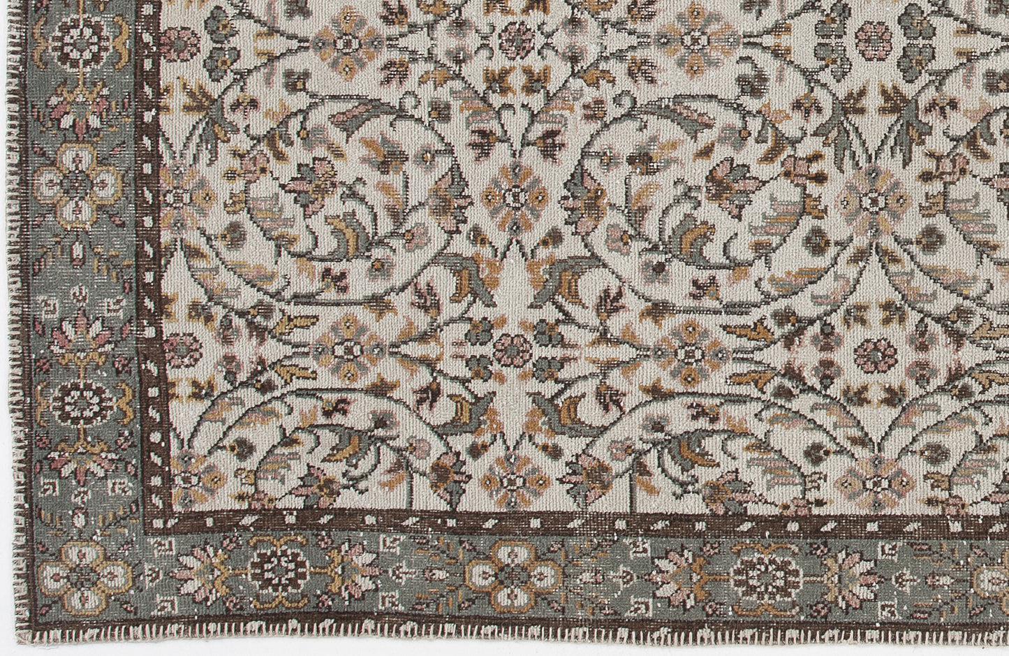 Zabuya - Vintage Floral Rug - 5'7 X 9'8