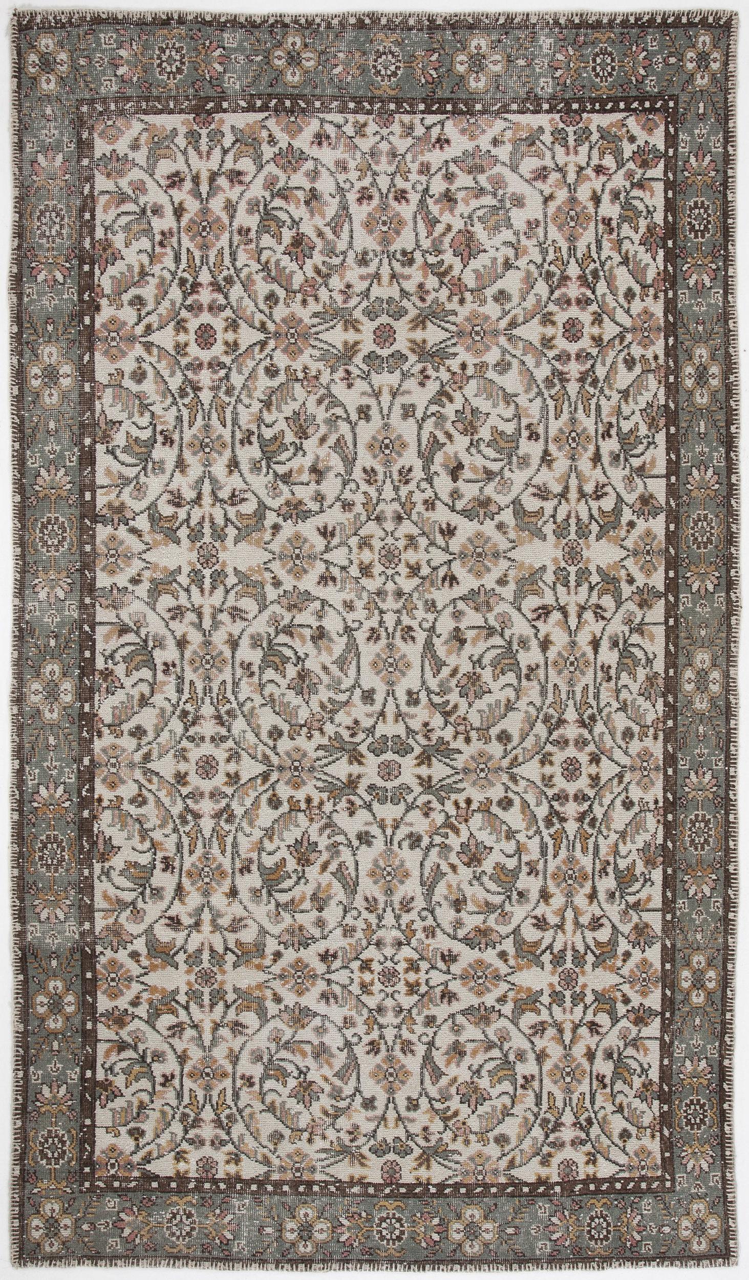 Zabuya - Vintage Floral Rug - 5'7 X 9'8