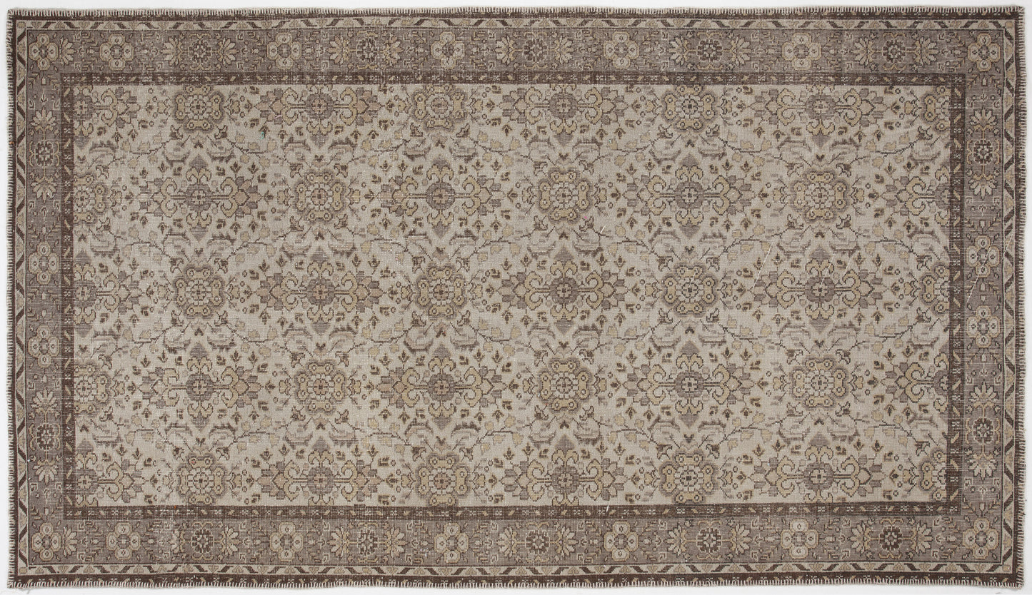 Crozoon - Vintage Floral Rug - 5'5 X 9'7