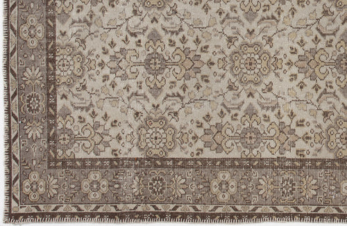 Load image 1 in gallery view. Crozoon - Vintage Floral Rug - 5'5 X 9'7