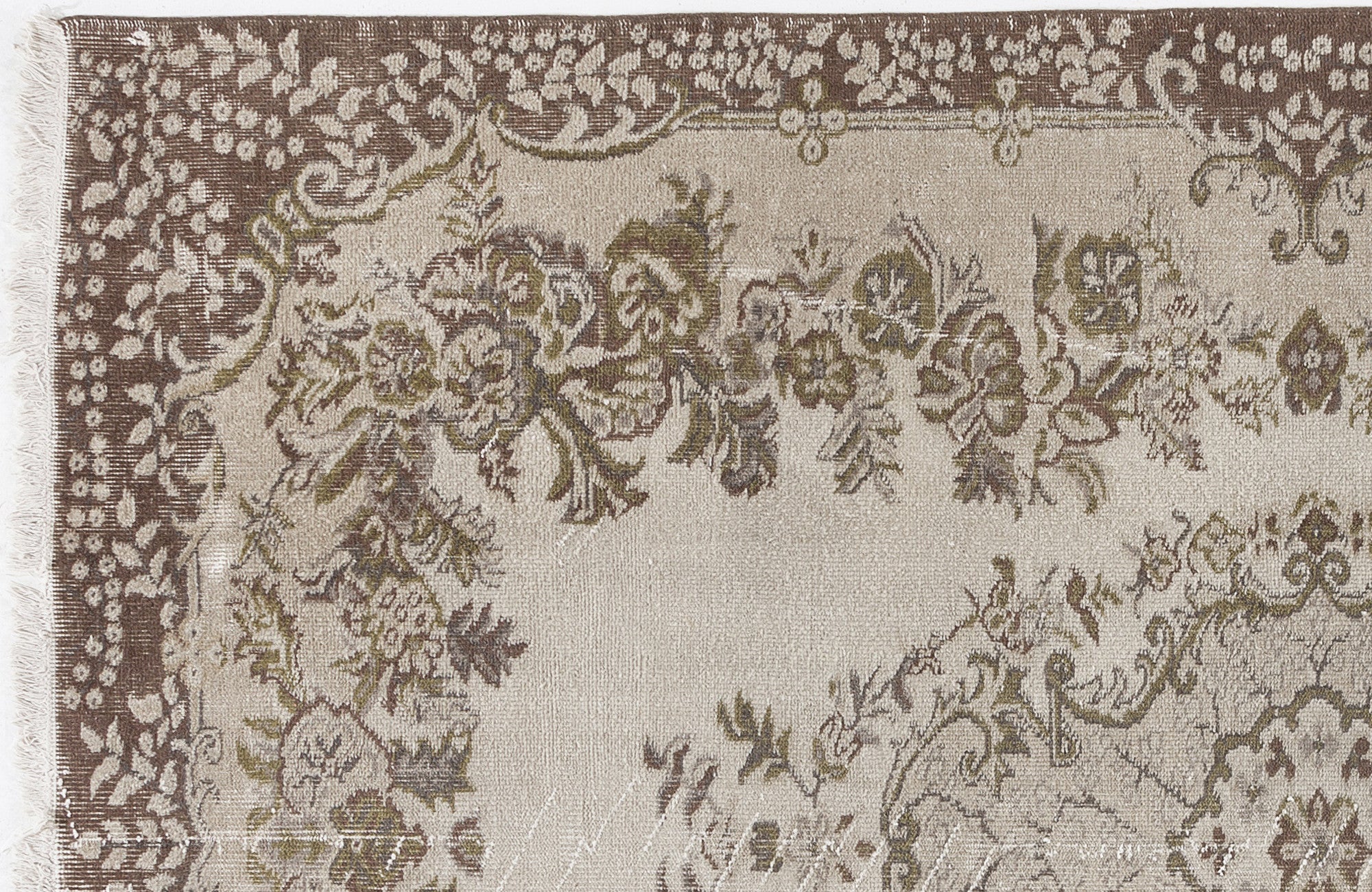 Movuor - Vintage Medallion Rug - 5'10 X 9'1
