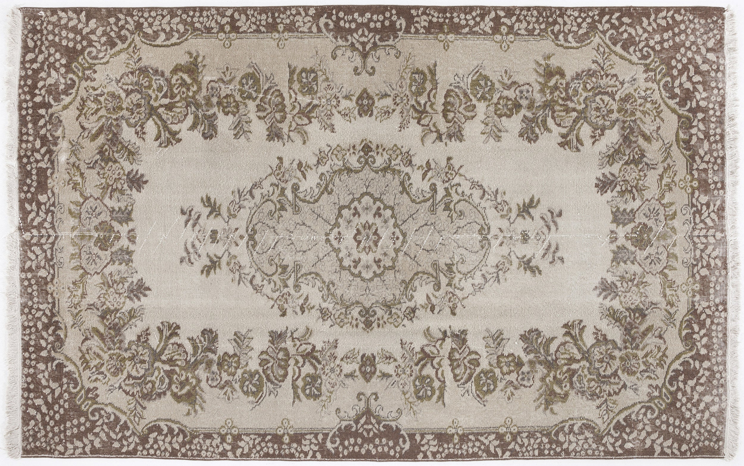 Movuor - Vintage Medallion Rug - 5'10 X 9'1